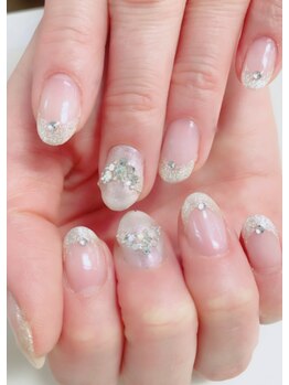 ネイルサロン ティアラリュクス 市川北口店(Tiara Luxe)/ビジューネイル