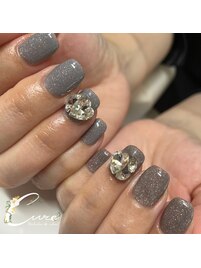 ビジューネイル