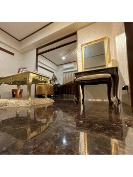 ラモーダロッソ(La moda Rosso)/メイク直し