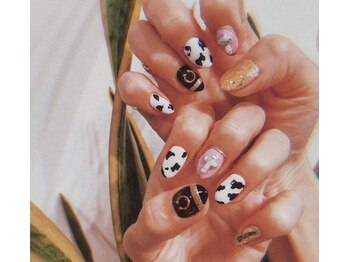 カバー(COVER)/手描きアートアニマルネイル