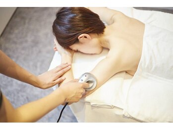 キュアーズ トータルビューティーサロン(CURES)/二の腕引き締めブライダル体験