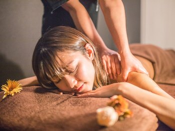 雨音 蒲田店(Amaoto)の写真/毎日頑張る自分へのご褒美に♪【全身アロマリンパ+足裏+極上ヘッドスパ100分 6980円】癒しの時間をご提供◎