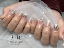ユーネイル(YW nail)/グラデーション＋パーツ