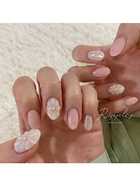 初夏のぷっくりフラワーネイル