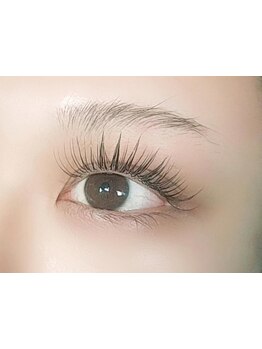 目の形にあったエクステ提案が得意