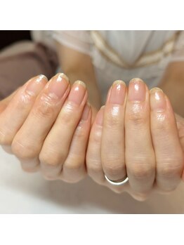 人気のネイルケア　艶コートあり