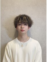 タイニー バイ トゥルー(Tiny by TRU) 佐々木 建斗