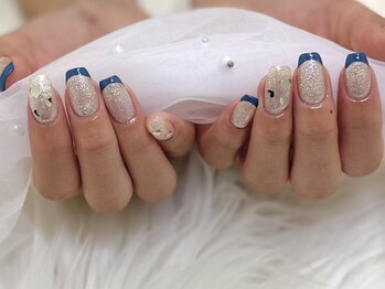 フレンチ＋シルバーラメ