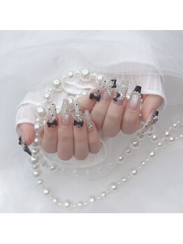 アイリーネイルスタジオ(Aily Nail Studio)/マグネット×フレンチネイル