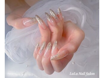 ルル 新宿西口(LULU)/長さだしラメグラデーション