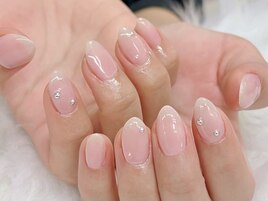 シンプルピンクネイル