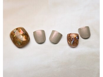 ネイルアンドアイラッシュ クランビー(Nail&Eyelash Crambe)/定額フットジェル