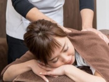 リラクゼーション 香の写真/【江坂で愛される匠の施術】全身もみほぐしマッサージ60分★17時まではもっとお得♪