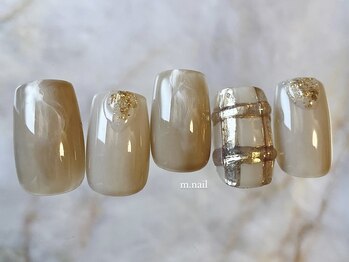 ベージュ×ミラーチェックネイル