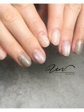 アンドットネイルズ(UN.nails)/メイン2本＋サブ2本