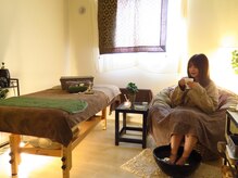 ブランスパ 札幌山鼻店(Blancspa)の雰囲気（サービスドリンクとフットバスで癒しのひと時を♪）