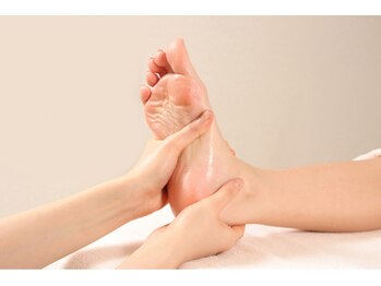 キナーレ 大宮(Kina-re)/美容矯正/足裏/足首/ほぐし/捩れ