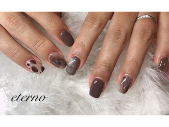 エテル(eterno)/ニュアンスレオパードネイル