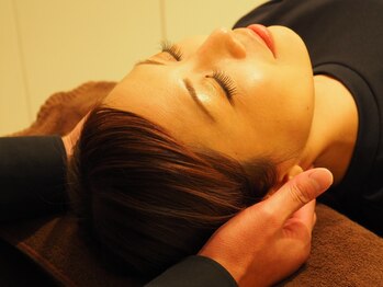 エム アンド エス(M&S)/ドライヘッドスパ＆小顔矯正