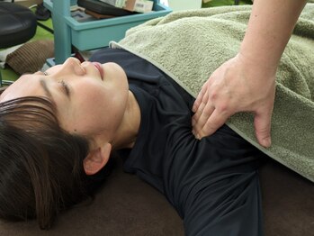 あすトレラボ/もみほぐし