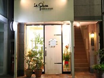 ラパーチェ(La Pace)の写真/目の疲れや首肩のお疲れに◎頭のツボを刺激して血行を促進！目の奥の疲労が抜けてクリアな視界に！