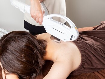 アドレ(ADORER)の写真/【完全都度払い制のストレスフリーな脱毛】気軽に通えて満足度◎全身脱毛（顔・VIO込）初回5800円♪