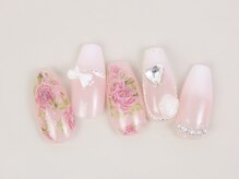 NAIL SALON -PREMA-/バラ+白グラデーションデザイン