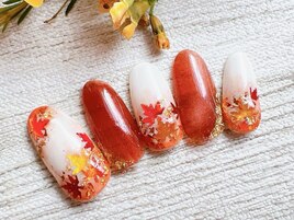ホロキラ紅葉ネイル♪
