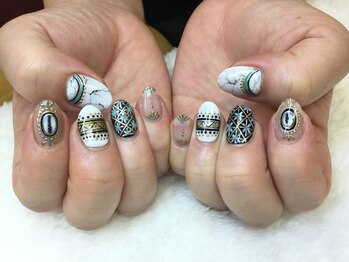 ネイルサロン コアラちゃん/エスニックネイル