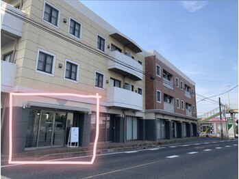 ティエルナ(Tierna)/K’sビル1階に当店がございます