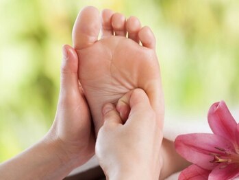 熙金足裏養生館/グイッと痛気持ちいがヤミツキに