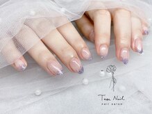 テセネイル(Tese Nail)/ラメグラデーション