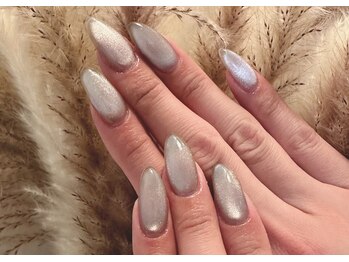 シピ ネイル(Chipi Nail)/スモーキーベージュぷるマグ