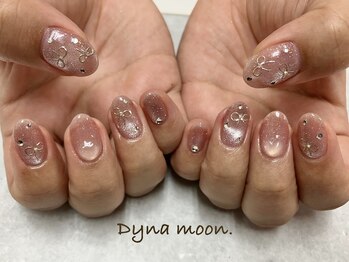 ダイナ ムーン(Dyna moon.)/マグネットネイル