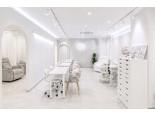 イェリ(yeri)の雰囲気（白×グレーを基調とした韓国風サロン♪）