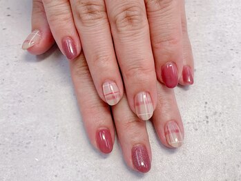 ネイル ビューティーマジック 葛西本店/チェック柄ネイル