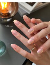 ゴトラネイル(5.tr_nail)/オーロラネイル