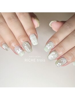 リッシュ トロワ(RICHE trois)/爽やかミントグリーン