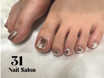ミィー(31)/ミラー×フットネイル