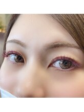 ヴィノバ(VINOVA)/アイシャドウ効果♪