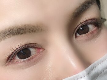 イーストアッカ アイラッシュ(East AkkA eyelash)/根元立ち上げカール