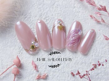 メイ(MAY)の写真/【パラジェル変更◎】大人女性向けの定額デザインも豊富にご用意！洗練されたこだわりの上品ネイルに♪