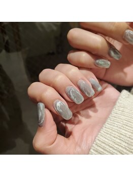 ニュアンスネイル