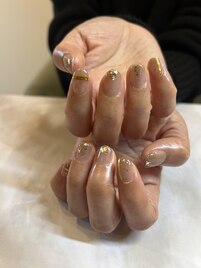 ゴールドニュアンスネイル