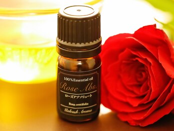 アクアプラス(Aqua plus)/希少なローズオイル♪