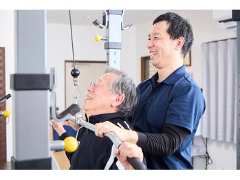 トレ×トレの写真/【整体で変わらなかった肩・腰に】 ほぐすだけでは変わりません!原因を見極め、動きから整えるアプローチ!