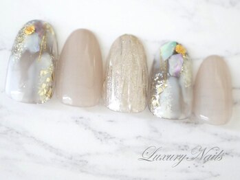 ラグジュアリー ネイルズ(Luxury Nails)/ニュアンス☆大人ベージュ