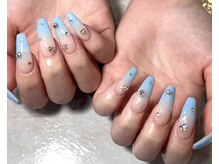 ナアズネイル(NAAZ nail)