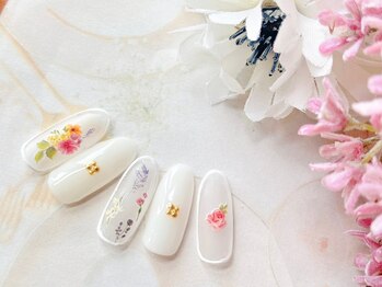 ネイルサロン&スクール ジーナ(GINA)/水彩画風お花ネイル