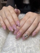 ロミー(Rommy)/ちゅるんピンクネイル